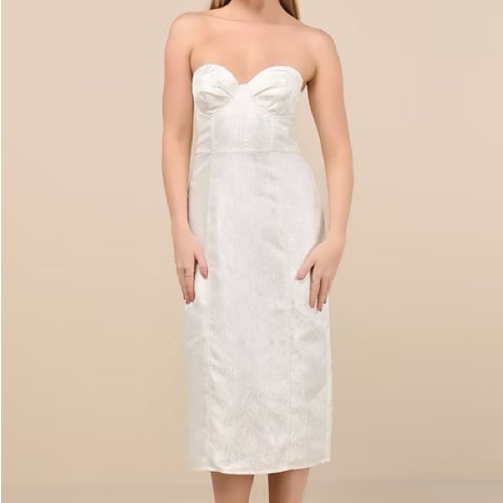 Lulu's Adena White Jacquard Strapless Bustier Midi Dress (SMALL)